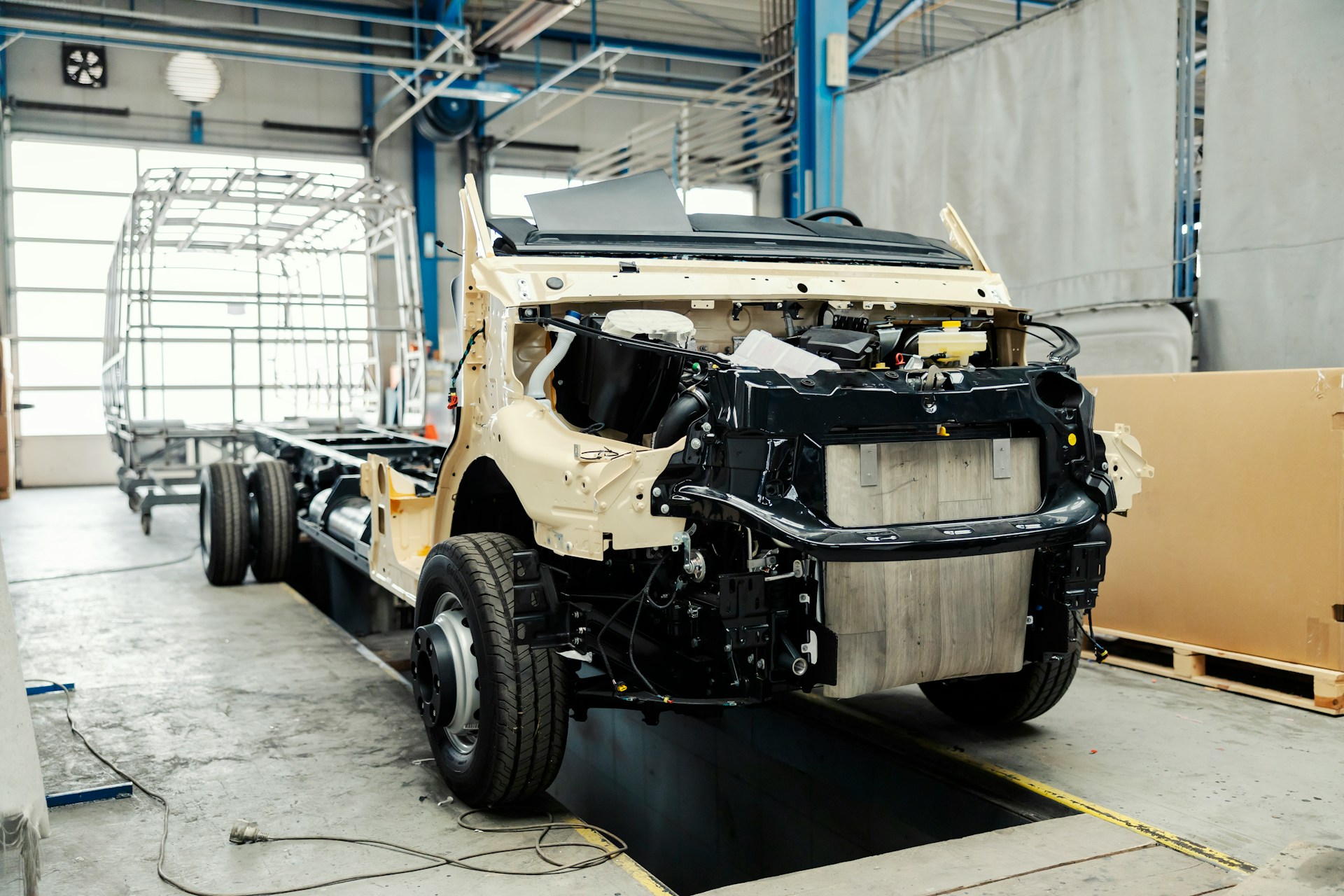 جسم شاحنة ثقيلة